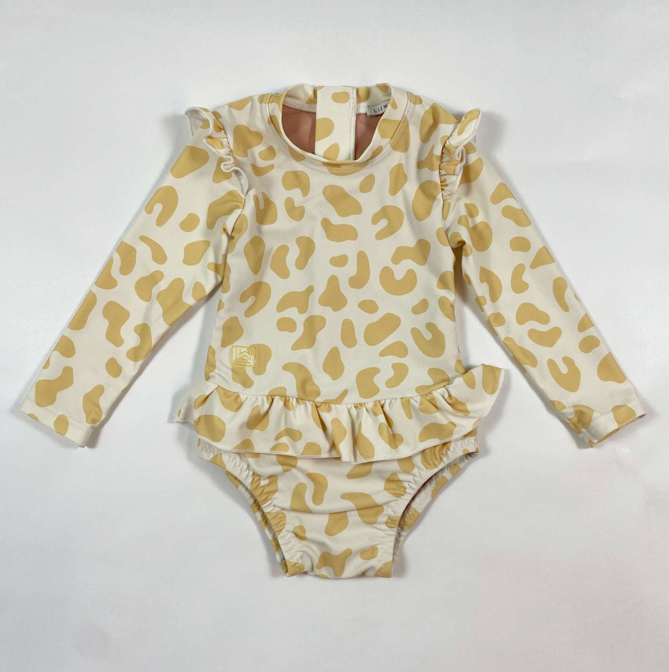 Swimwear & Sportswear