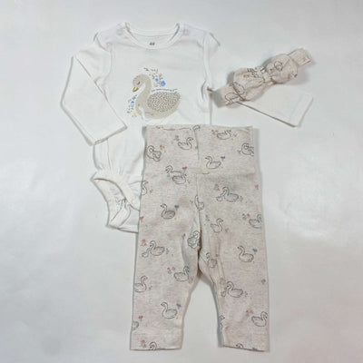 H&M swan print organic cotton  baby set 62 1