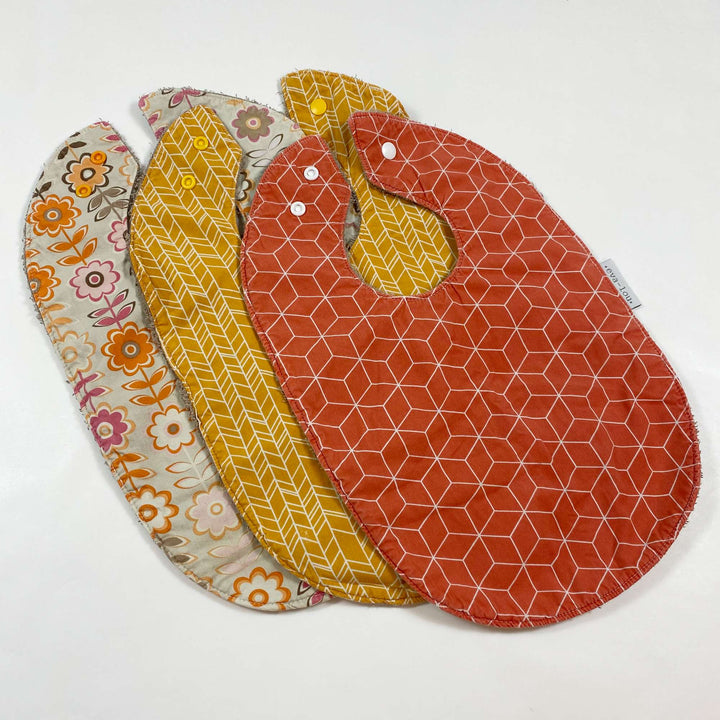 Eva-Lou print bibs set of 3 one size 1