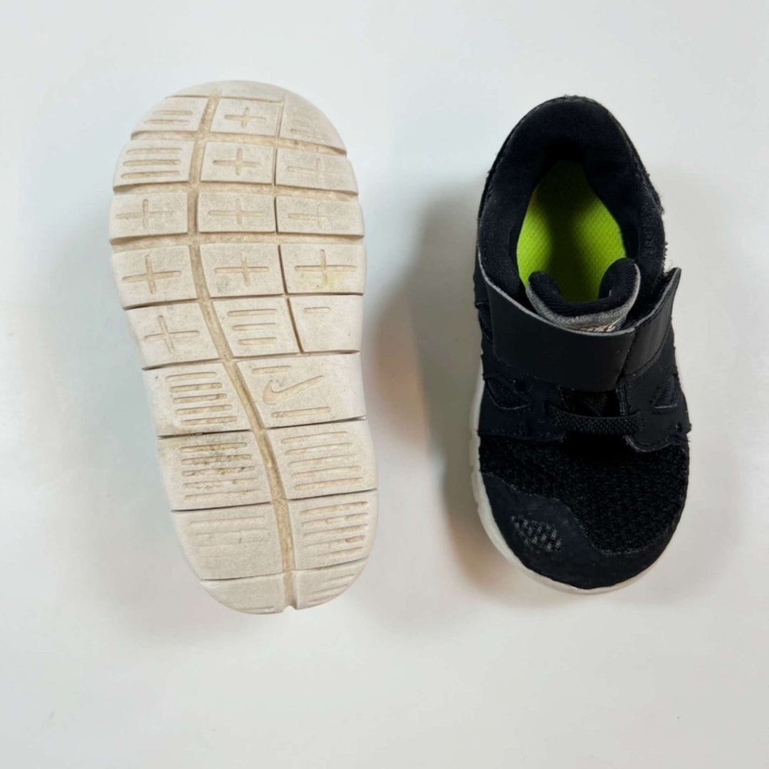 Nike black neoprene sneakers 23.5 2