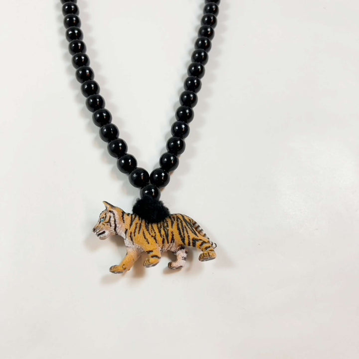 Pirates & Ponies black tiger necklace one size 2