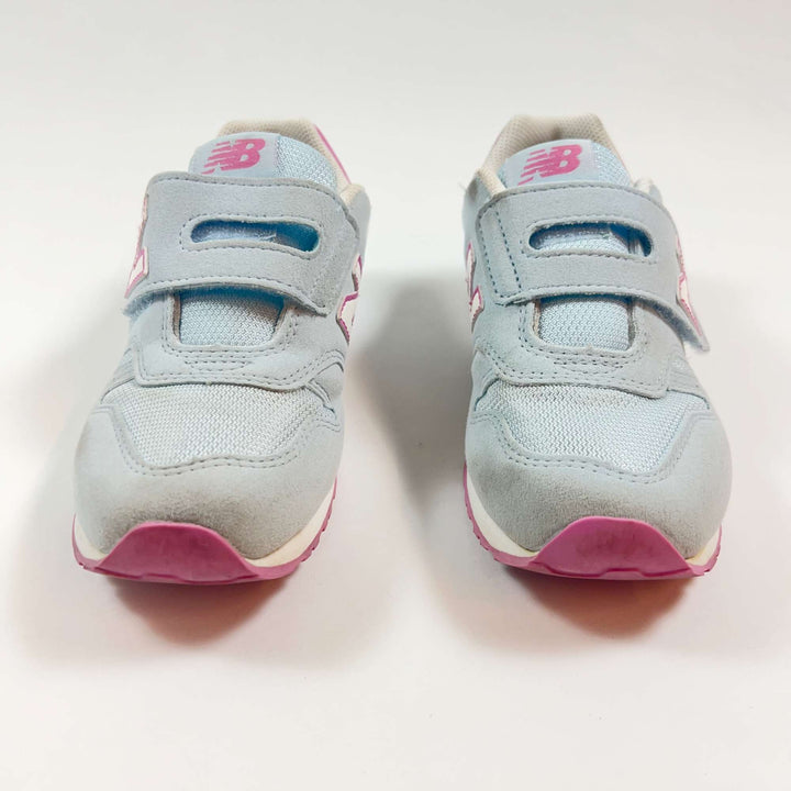 New Balance pale blue sneakers 31 2