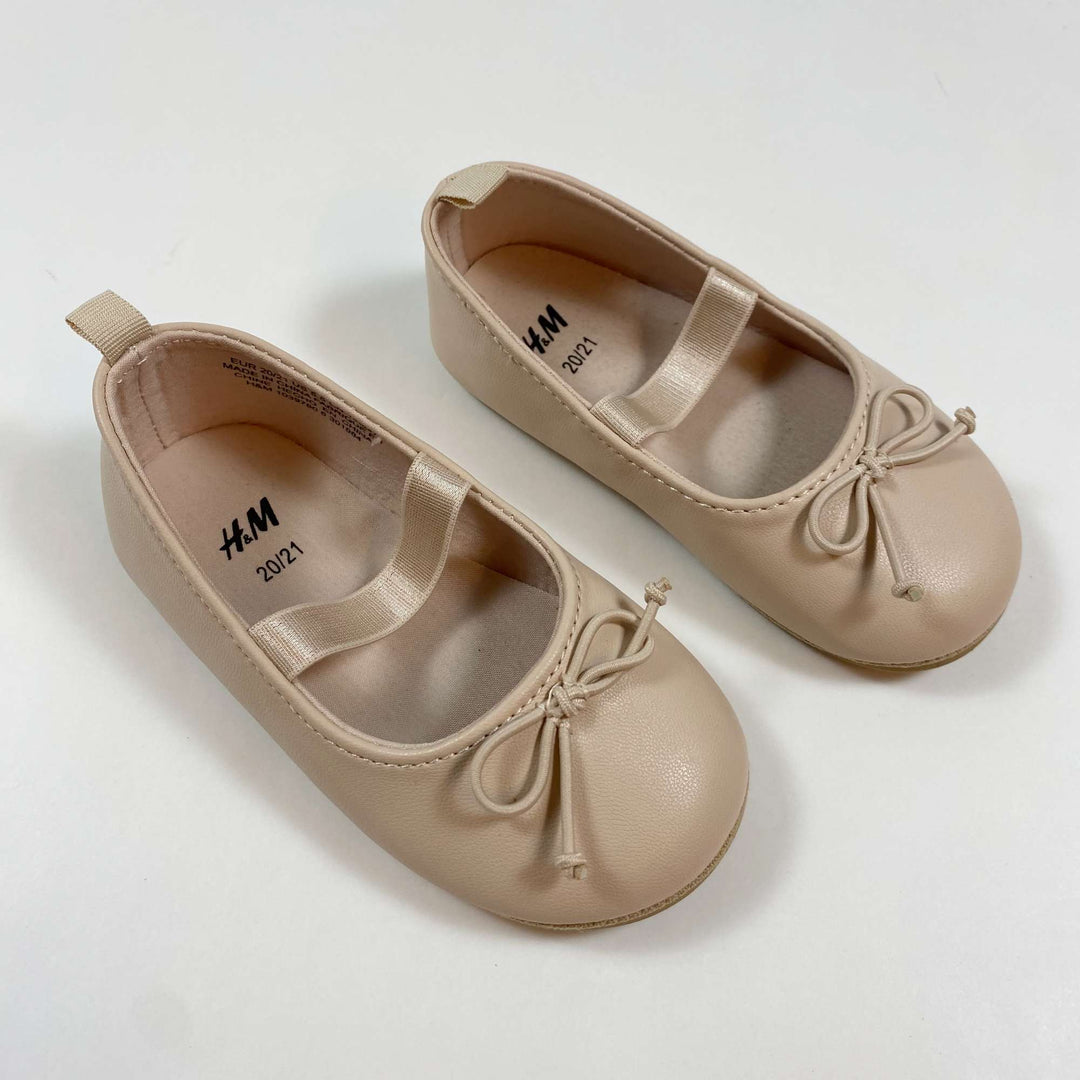 H&M beige ballerinas 20/21 1