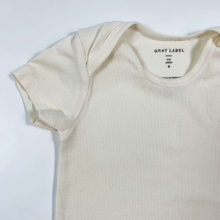 Gray Label off-white fine rib short-sleeved body 9-12M 3