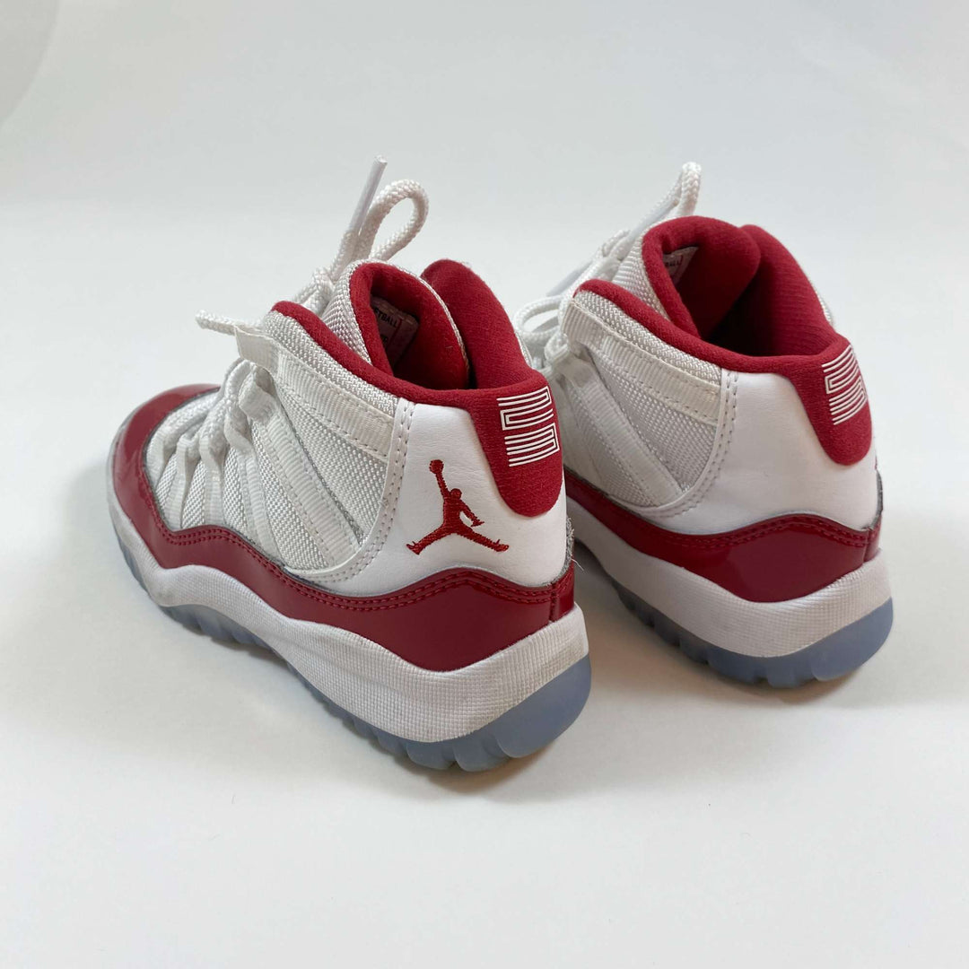 Nike red/white toddler Jordan 28 3
