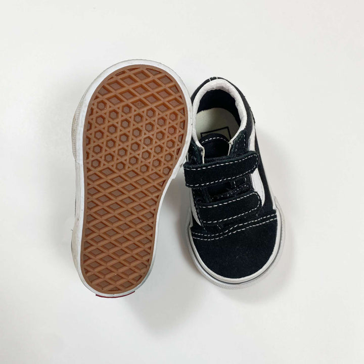 Vans black classic sneakers 18 2