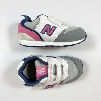 New Balance white/pink sneakers 22.5 1
