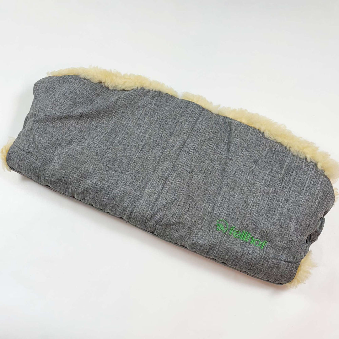 Fellhof merino wool hand warmer Ingrid Emil