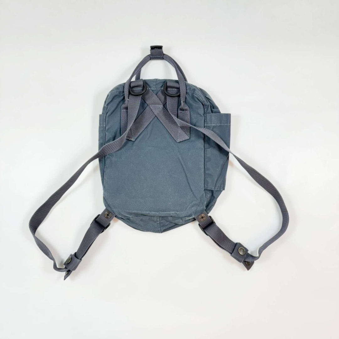 Fjällräven anthracite mini backpack 15x21x8cm 2