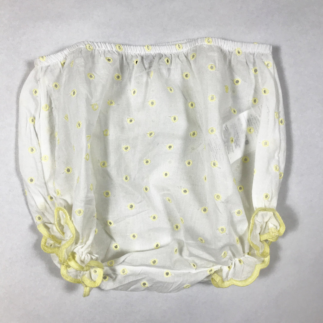 Pili Carrera white bloomers with yellow embroidery 4Y/101-107