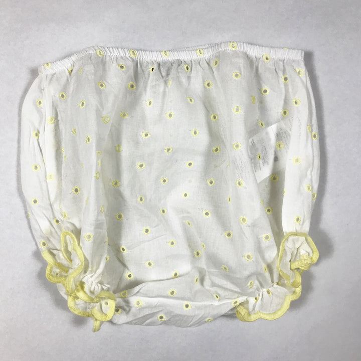 Pili Carrera white bloomers with yellow embroidery 4Y/101-107