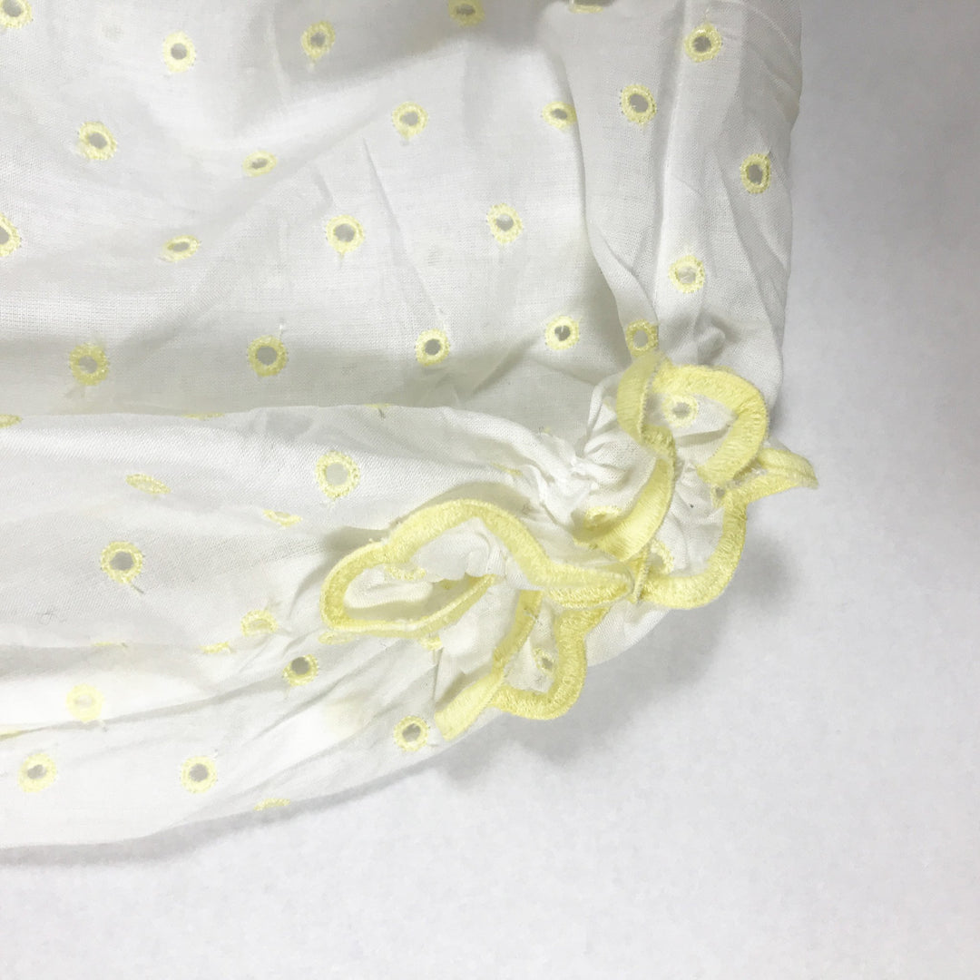 Pili Carrera white bloomers with yellow embroidery 4Y/101-107