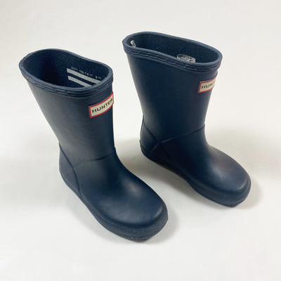 Hunter navy iconic rain boots 25 1