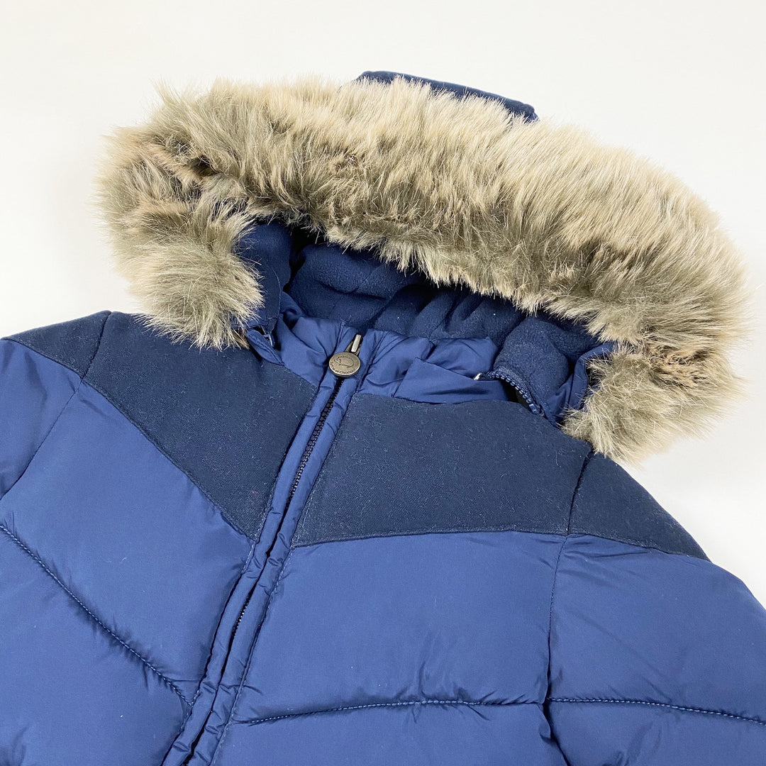 Jacadi marineblaue Winterjacke mit Kunstpelz-Kapuze und Wildlederdetails 1Y