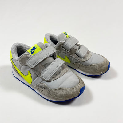 Nike grey/neon sneakers 25 1