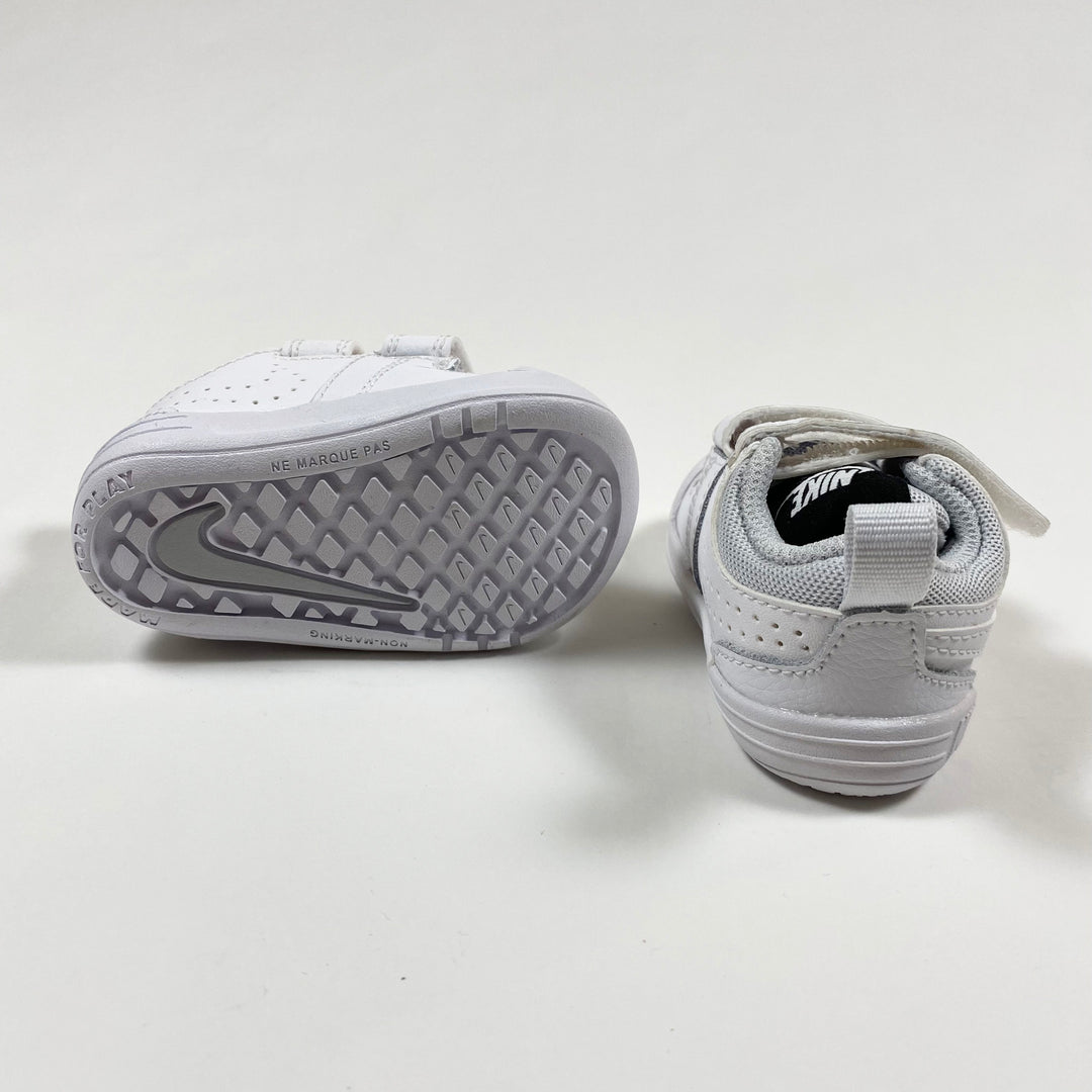 Nike white baby sneakers 17 2