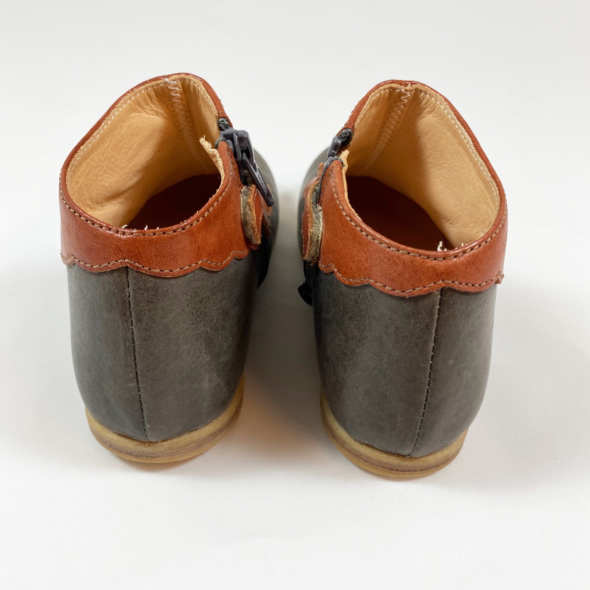 Nathalie Verlinden | red/charcoal boots | Ingrid & Emil