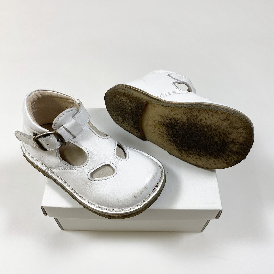 Pepe Shoes white toddler shoes 22