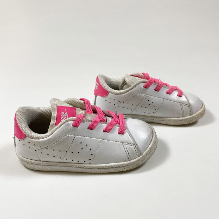 Nike white sneakers with neon pink detailing 23.5