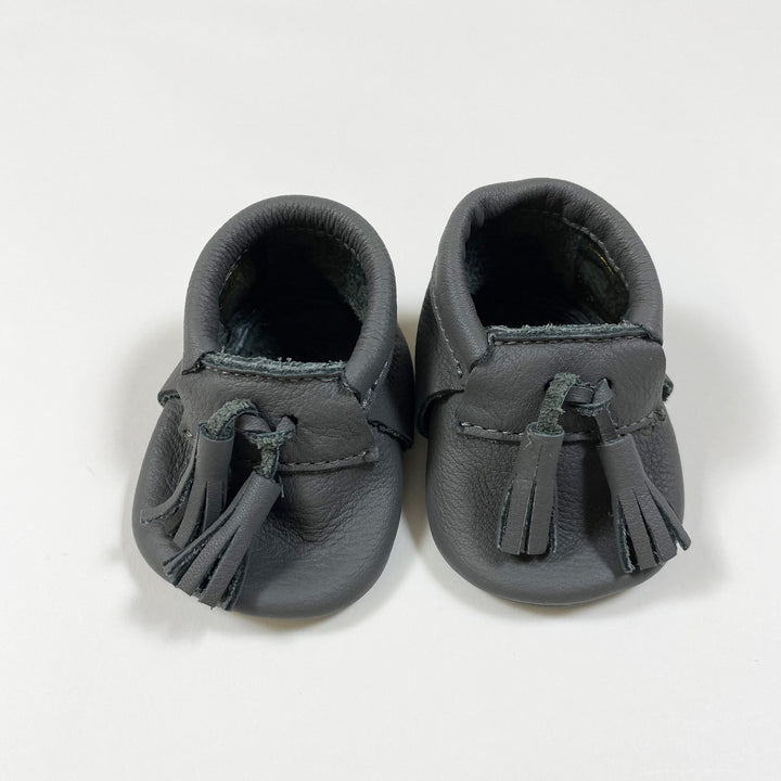 Lunilou moonless sky baby moccasins in leather with tassels 13