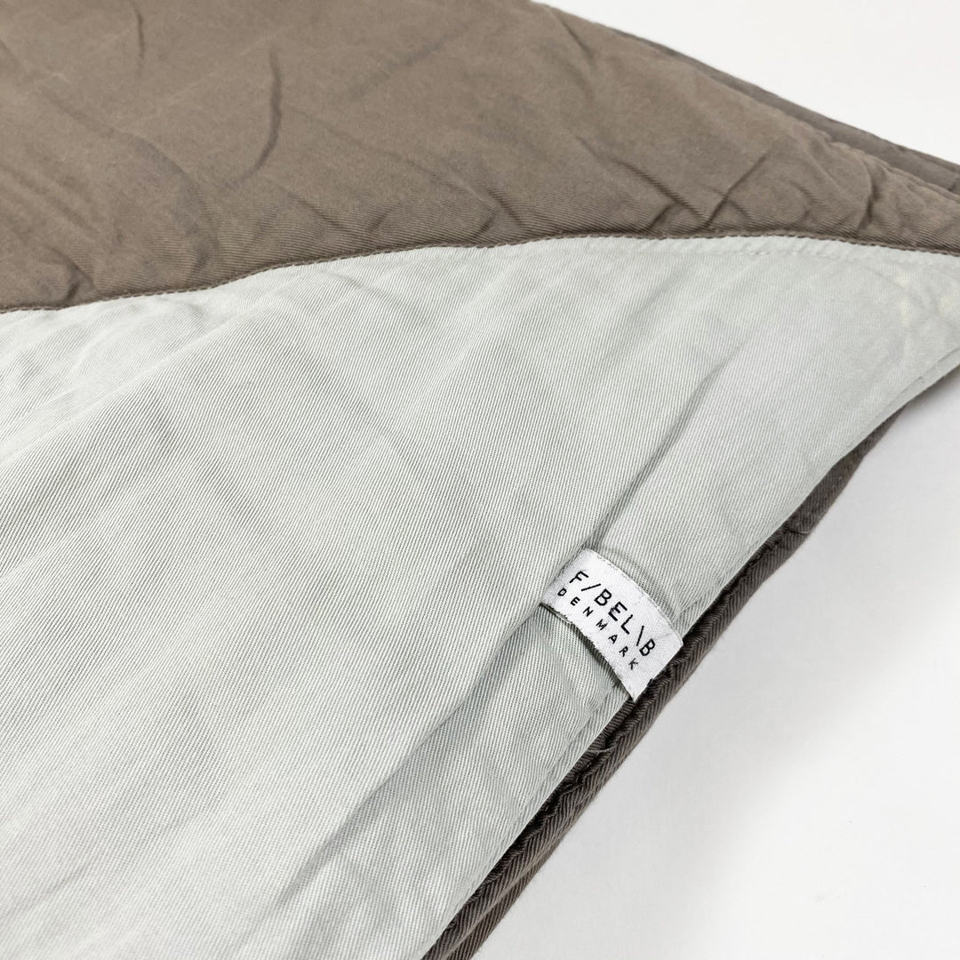 Fabelab multicolour quilted blanket that easily folds into a ship One size (90x90cm)