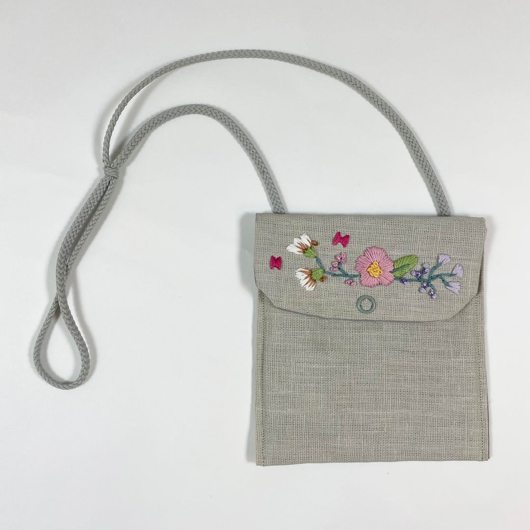 Pene-Lope grey embroidered bag, small 14,5x14cm 2