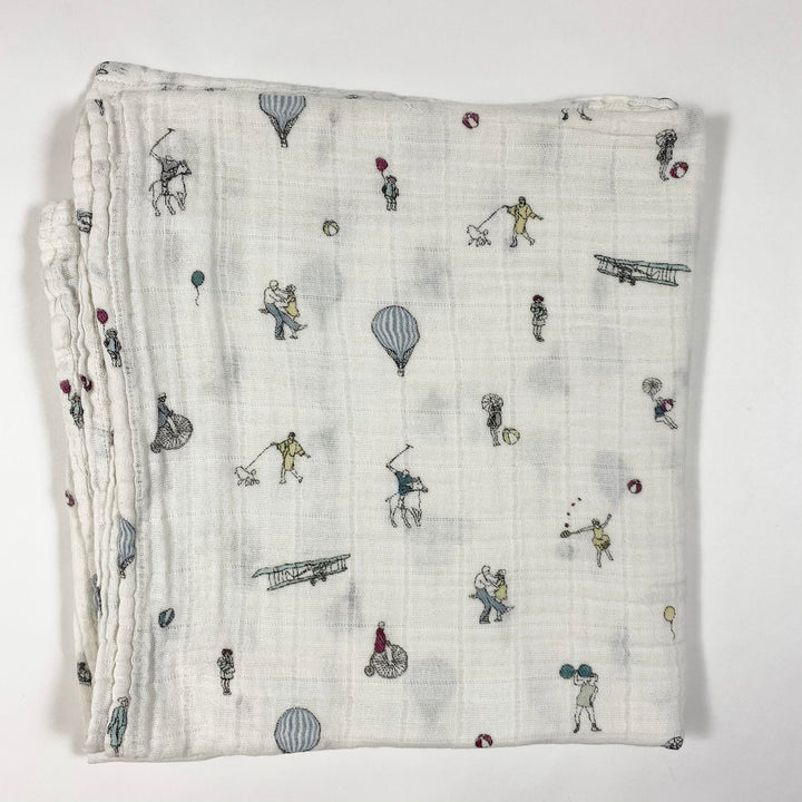 CamCam Copenhagen weisser Musselin-Swaddle mit Aufdruck 120x120