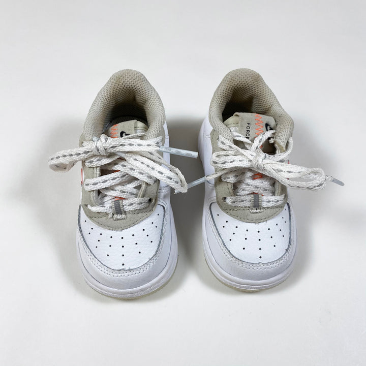 Nike white neon orange nike force 19.5