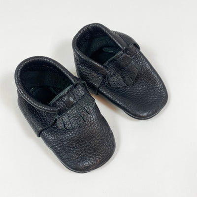 Freshly Picked black soft-sole leather moccasins 2/6-12M 1