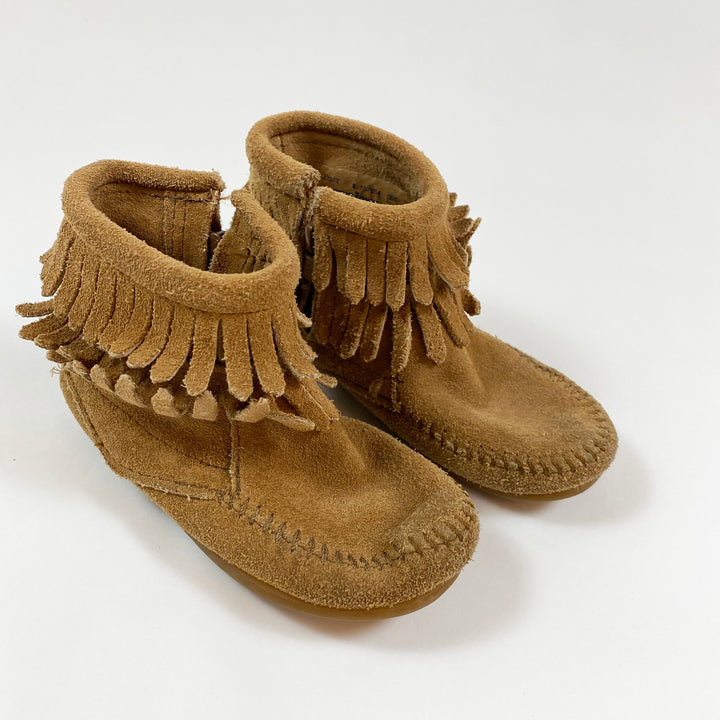 Minnetonka camel double fringe side zip bootie US 8/24 1