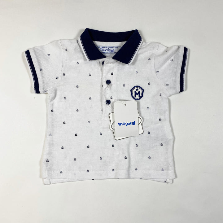 Mayoral weisses Poloshirt mit Bootsmuster 2-4M/65