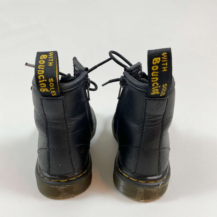 Dr. Martens black classic boot 24 2