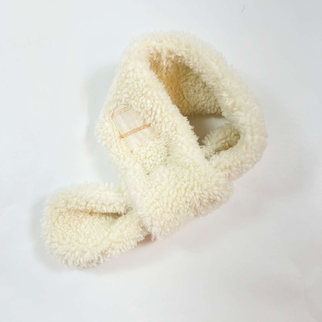 Tambere off-white teddy scarf One size 1