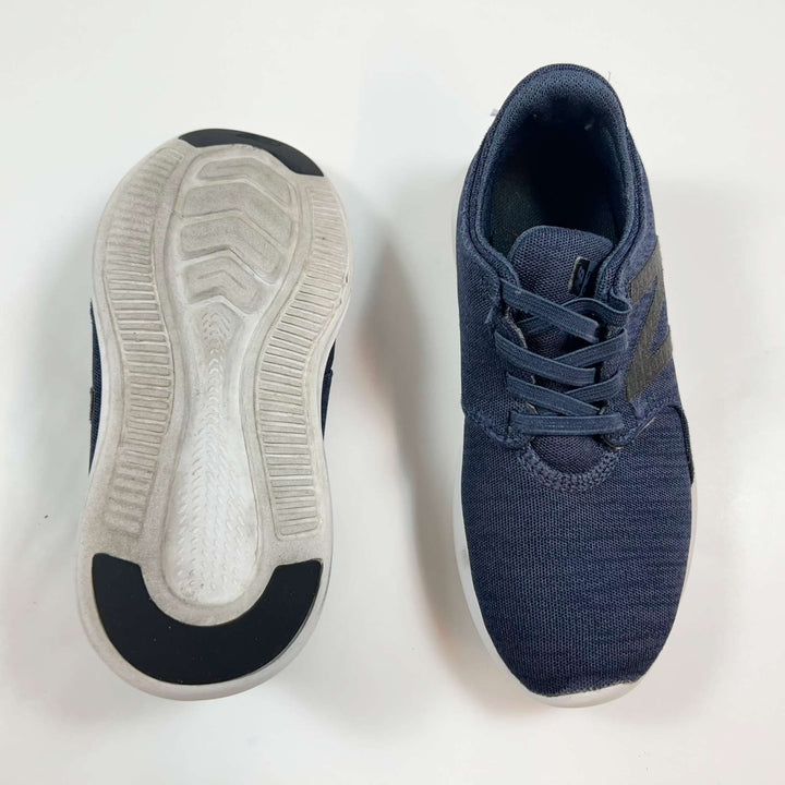 New Balance navy sneakers 32 2