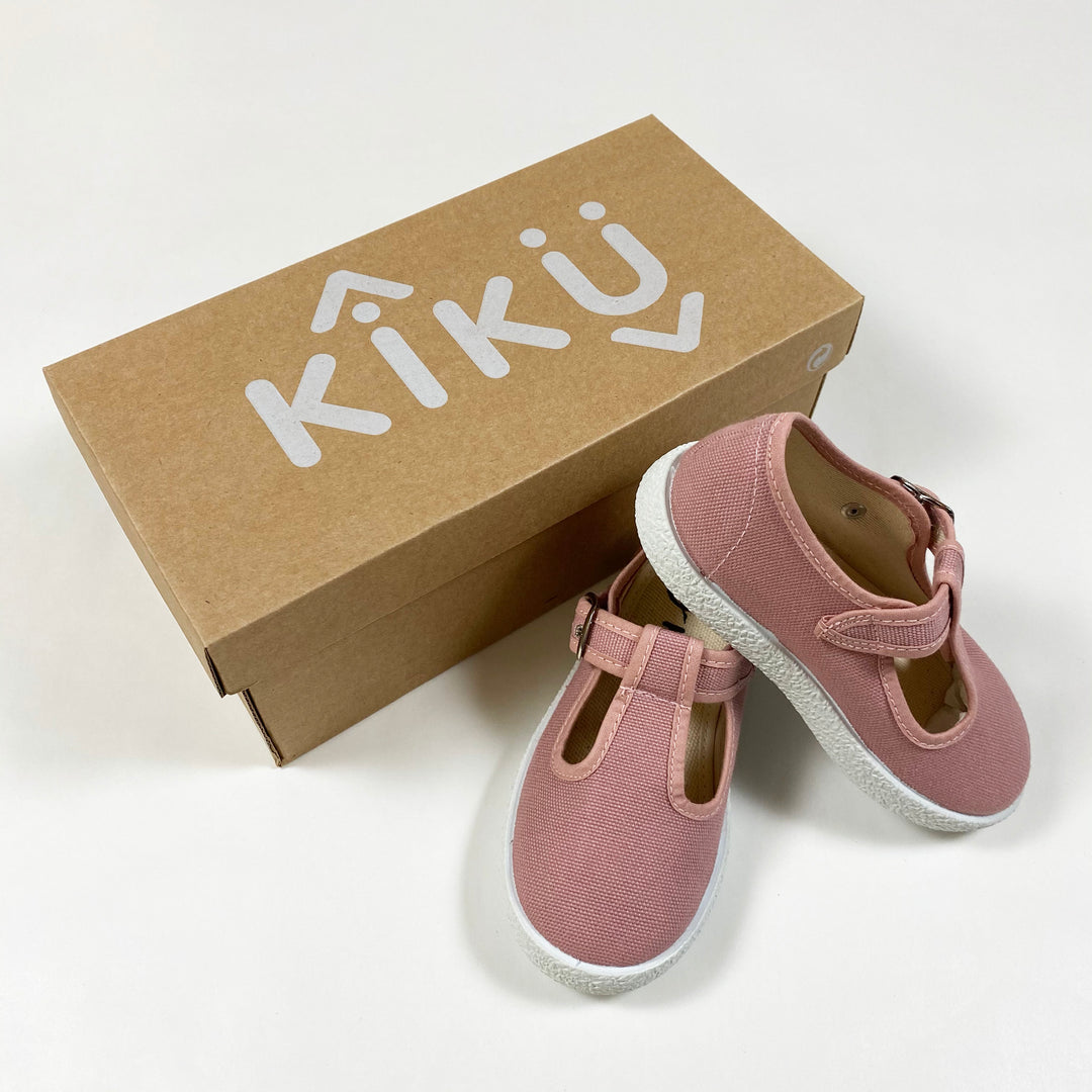 Kiku pink canvas strap shoes 26