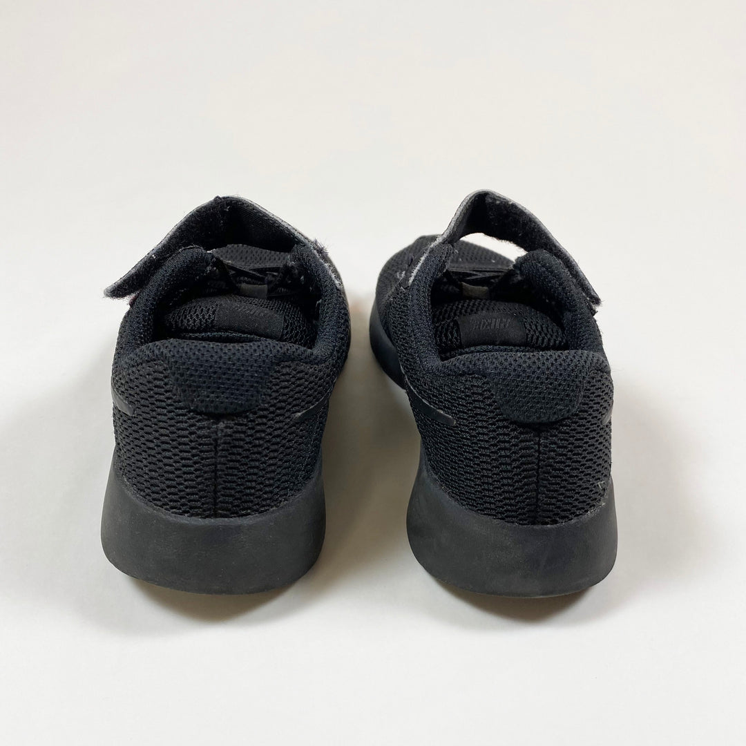 Nike black sneakers 31 2