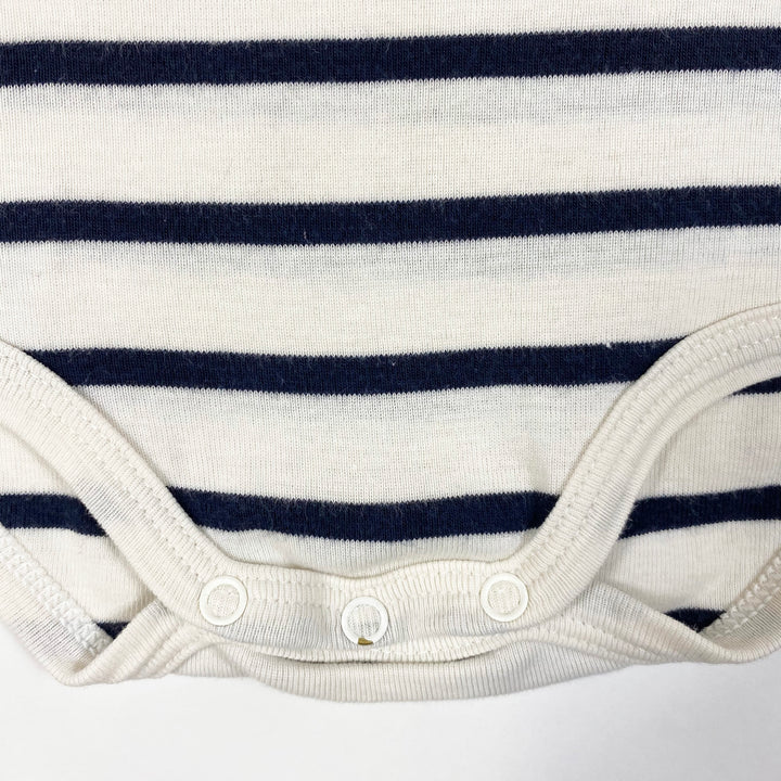 Petit Bateau marineblau gestreifter Kurzarmbody 12M/74