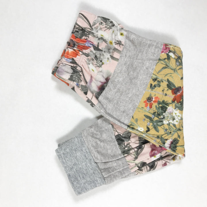 Molo grey flower print trousers