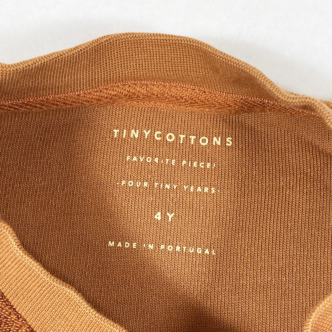 Tinycottons | brown terry cloth dress with blue apple print | Ingrid & Emil Tinycottons | brown terry cloth dress with blue apple print | Ingrid & Emil