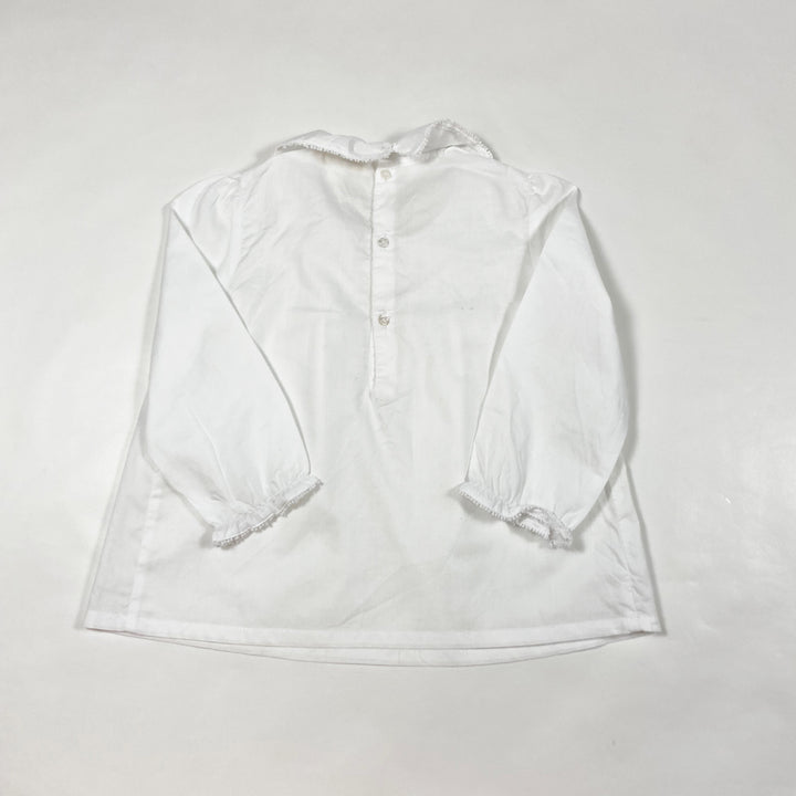 Ovale white blouse with collar 24M