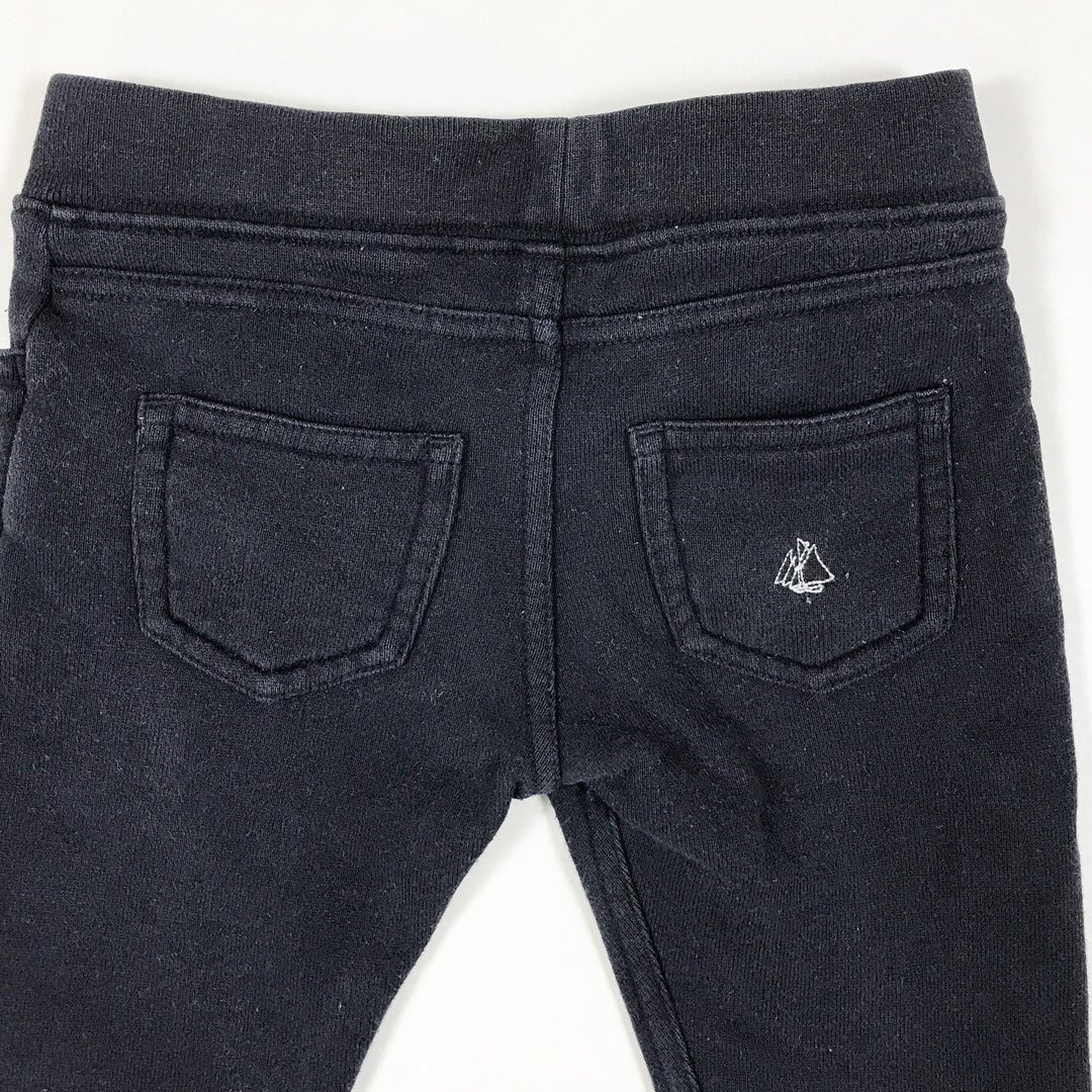 Petit Bateau blaue Jogginghose 12M/74