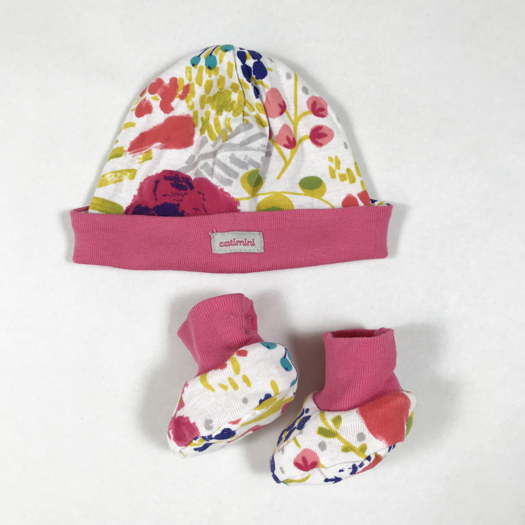 Catimini pink floral newborn hat and bootie set T0