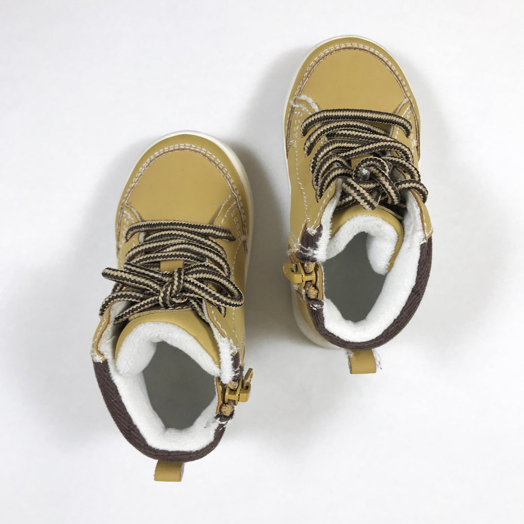 H&M beige boots 22