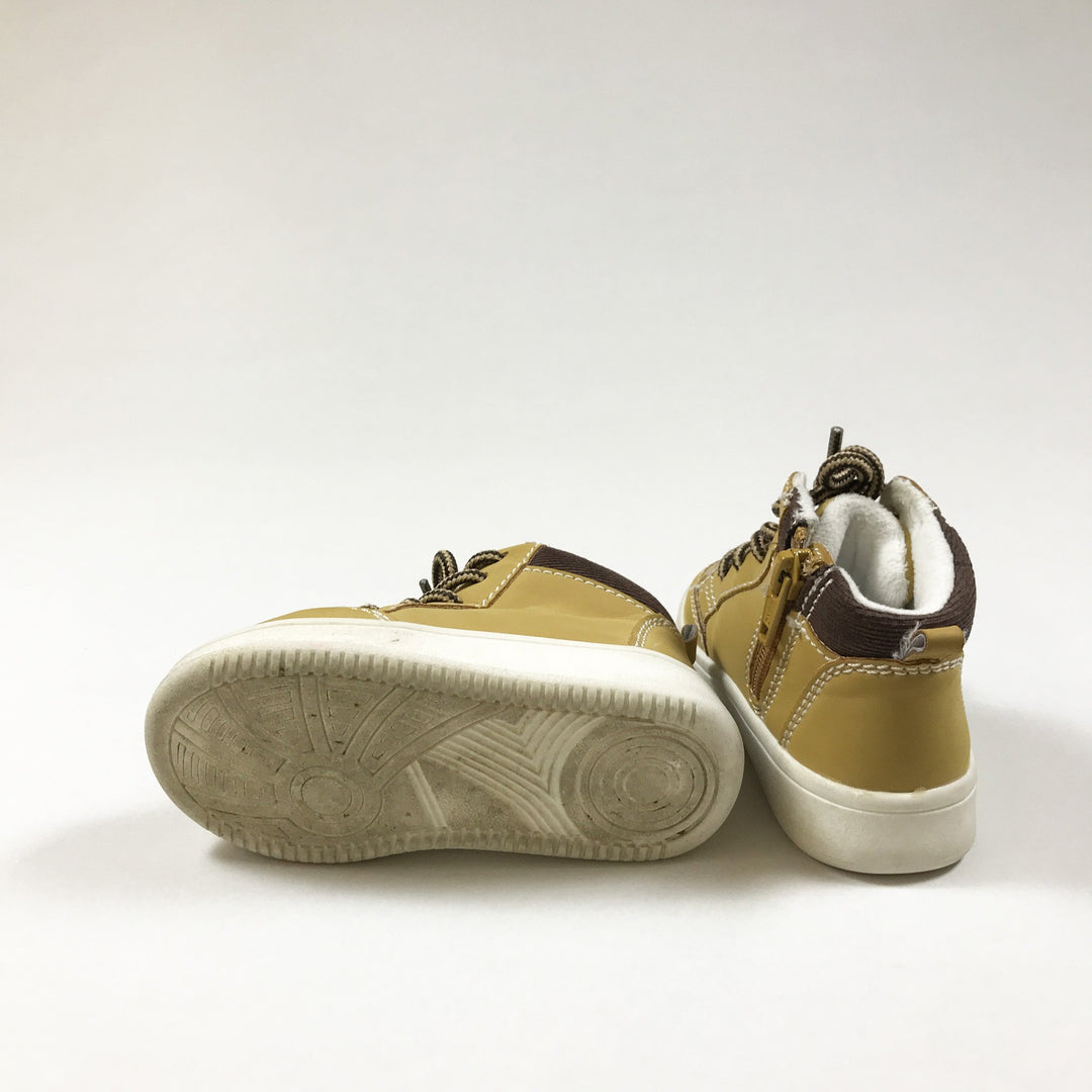 H&M beige boots 22