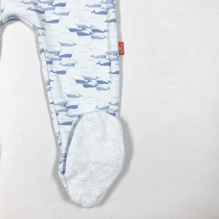 Magnetic Me white whale print long-sleeved pyjamas 9-12M