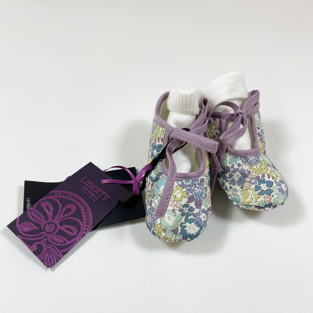 Cyrillus liberty print baby shoes 6/12M